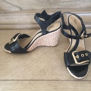 Apt.9 Summer Wedge Heels in Black and Gold Buckle
